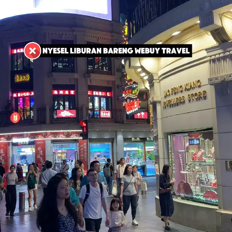 12-Day Beijing, Xi'an, Chengdu, Guilin, and Shanghai Tour